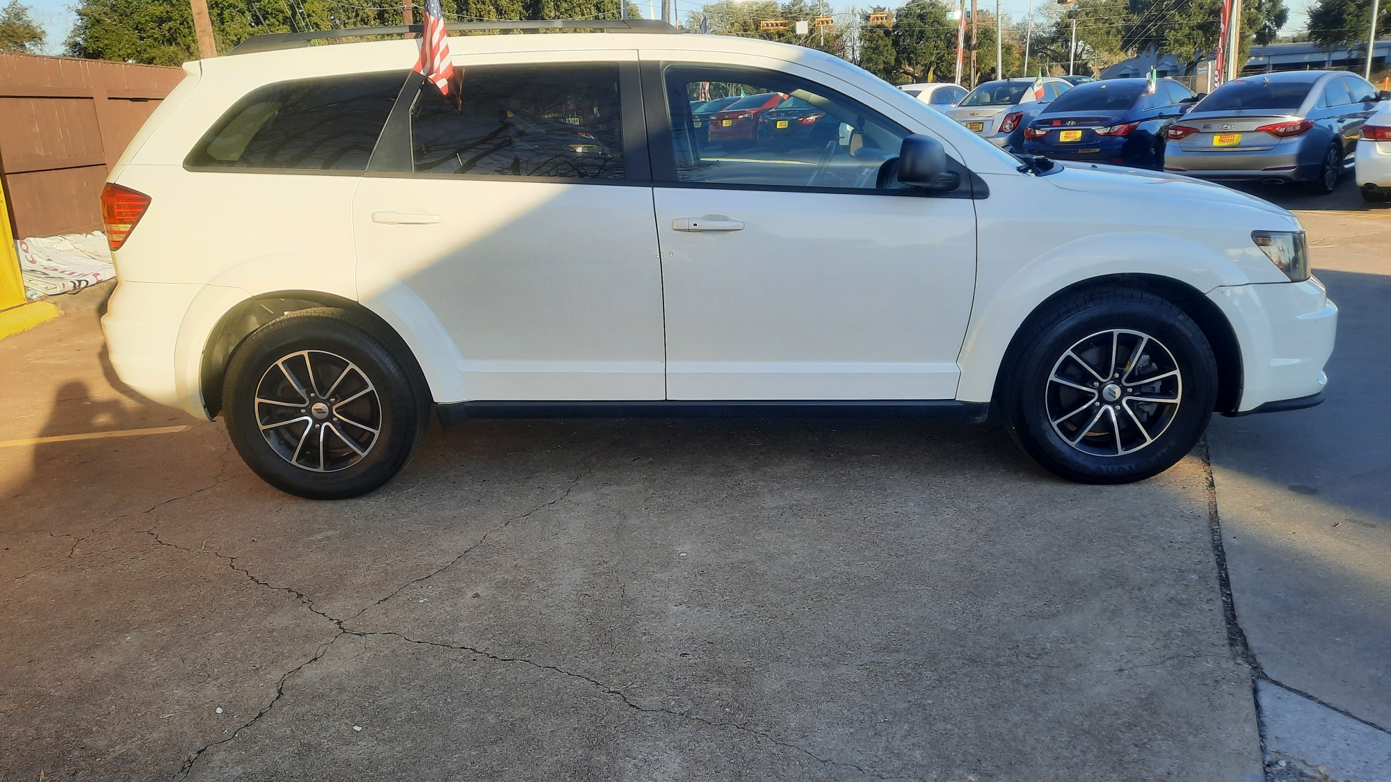 photo of 2018 Dodge Journey SE